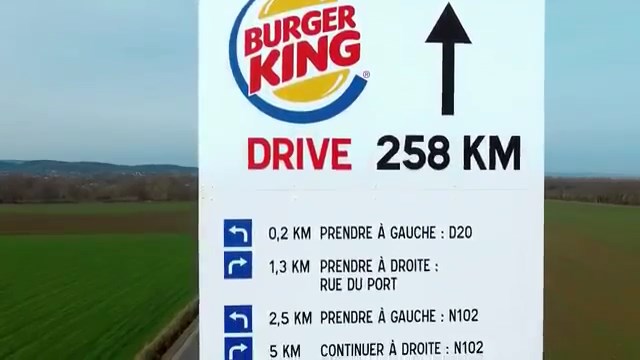 McDonald's'dan Burger King restoranına gitmek isteyenler için yol tarifi